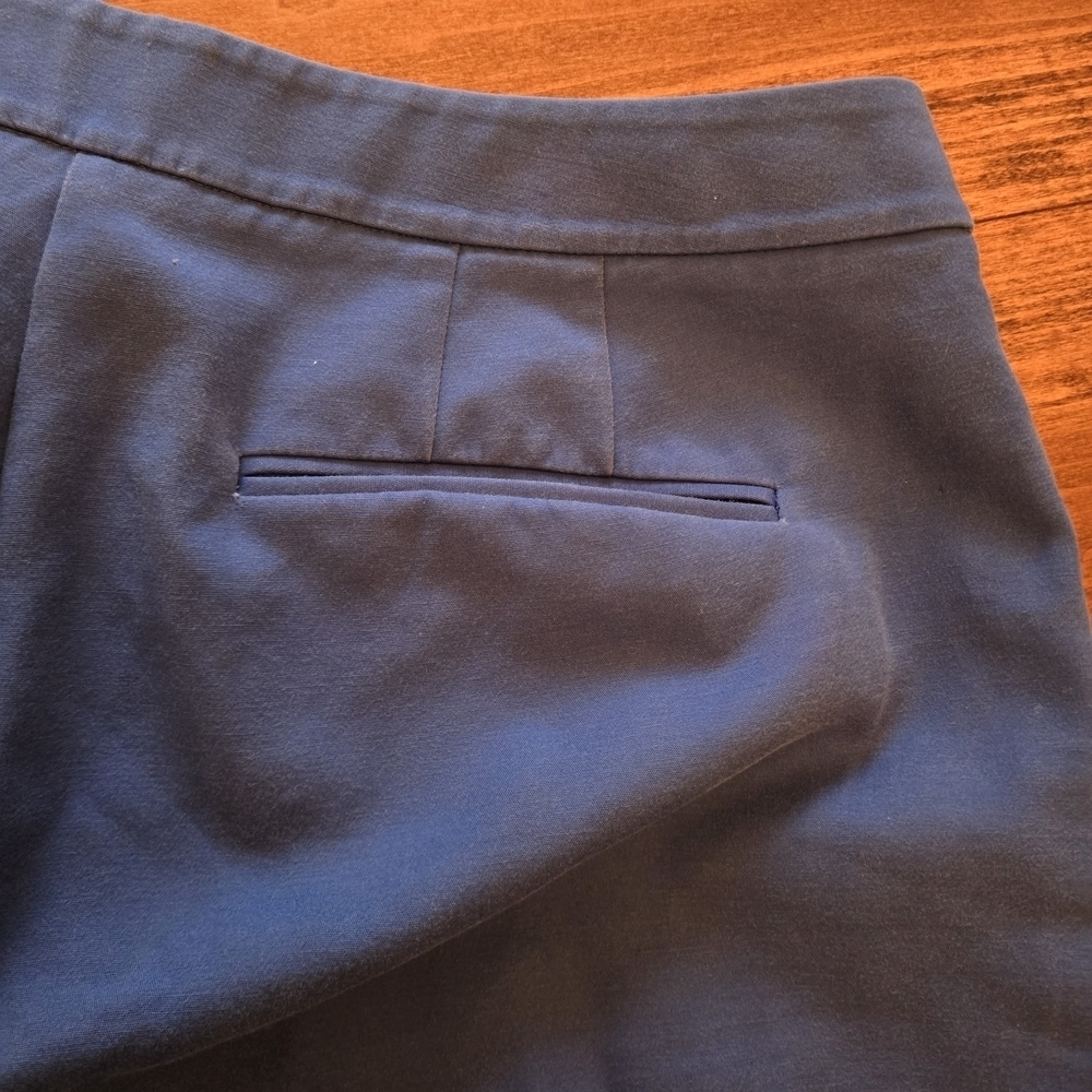 Chicos So Slimming 2.5 Women's (M/14) Royal Blue Cuffed Crop Pants Straight Leg - Picture 3 of 16